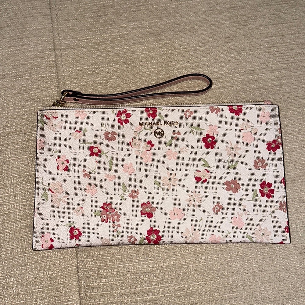 Michael Kors clutch